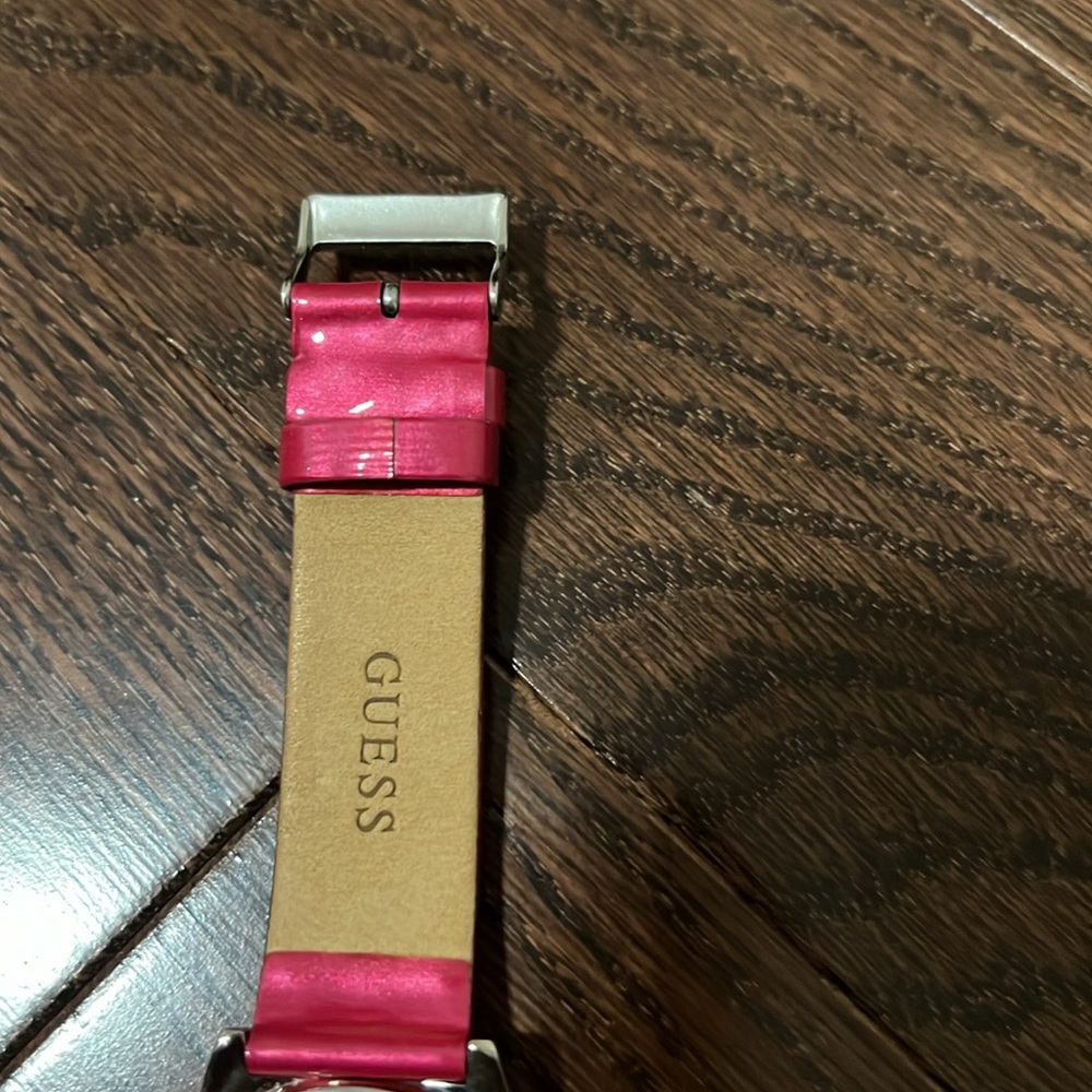 Guess watch - Picture 7 of 7